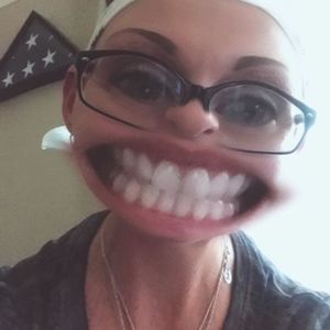 Meet your Posher, Nikki